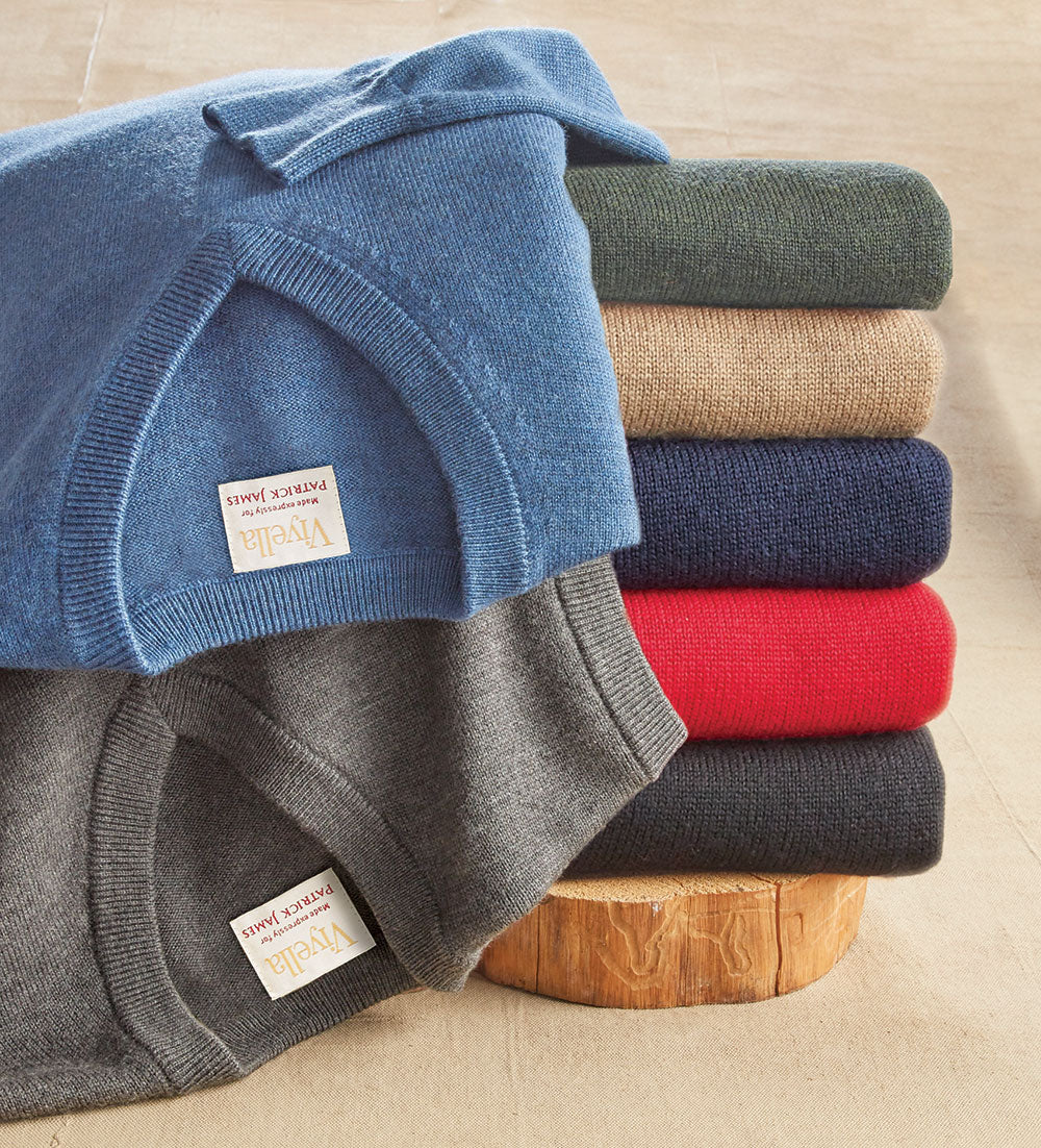 Viyella V-Neck Pullover Sweater - Image 3