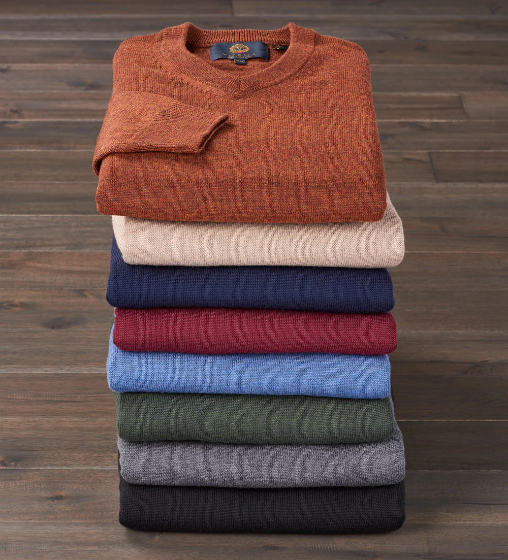 Viyella V-Neck Pullover Sweater - Image 7