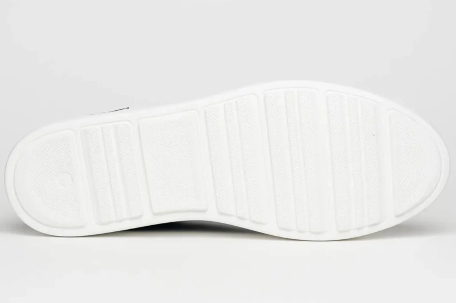Zelli Spettacolare Italian Pebble Grain Calfskin Sneakers - Image 4
